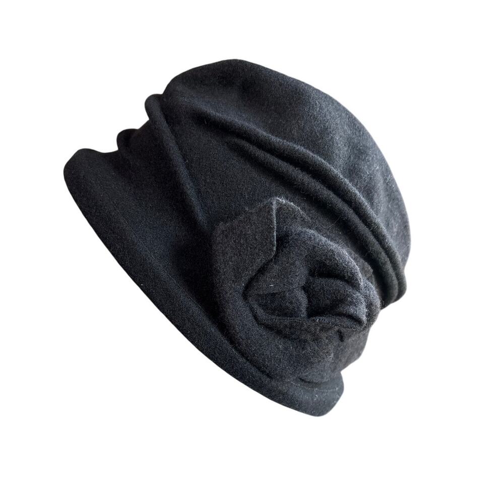 Parkhurst Wool Warm Winter Fall Hat- Womens OSFM- Flower Scrunchy Minimalist